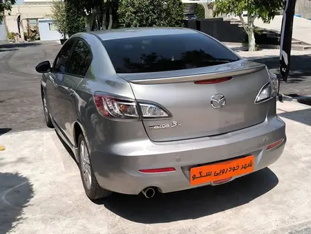 مزدا 3 نیو صندوق دار