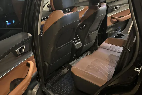 فونیکس، تیگو 8 پرو مکس (F8 PRO MAX)