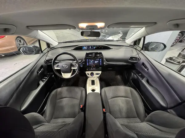 تویوتا، پریوس