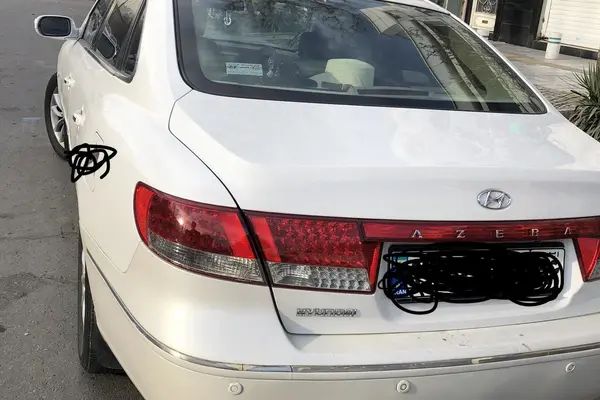 هیوندای، آزرا (گرنجور)