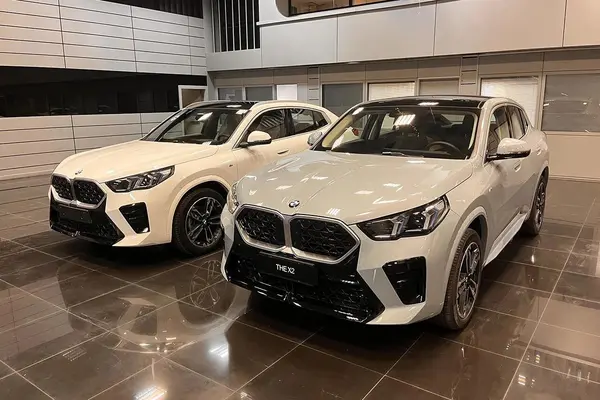 ب ام و  X2