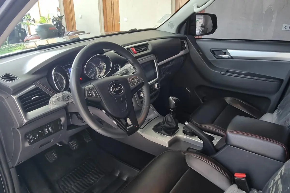 کی ام سی،  T8