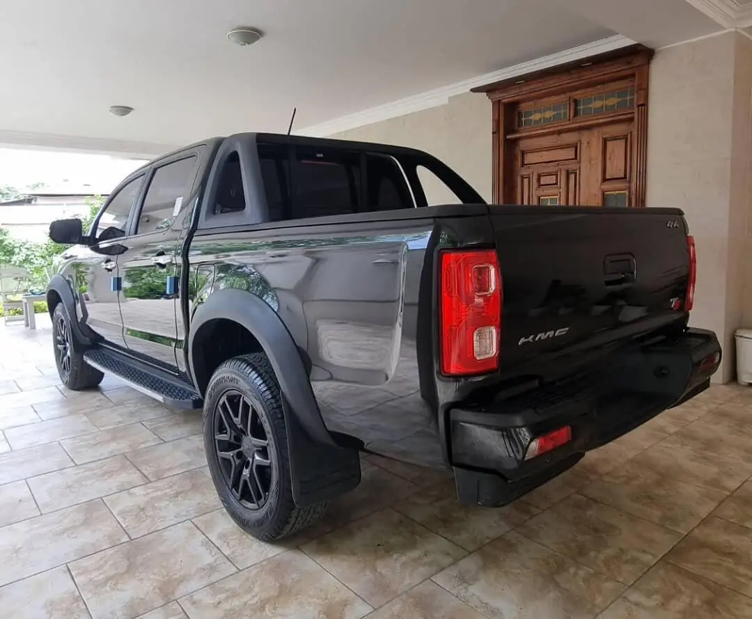 کی ام سی،  T8