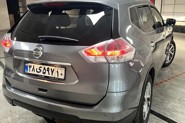 نیسان  ایکس تریل