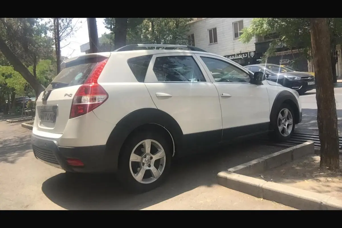 دانگ فنگ،  H30 کراس