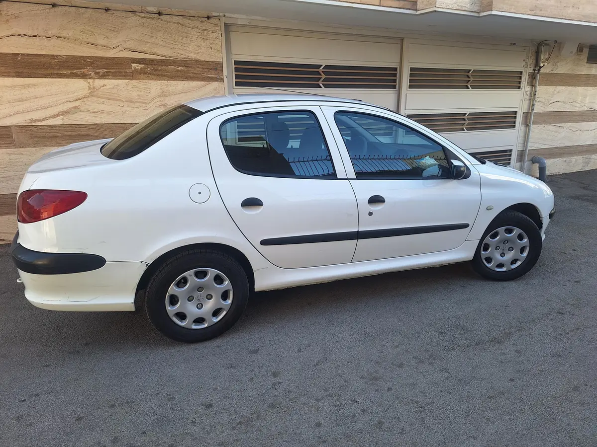 پژو  206 SD