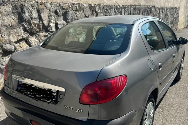 پژو، 206 SD