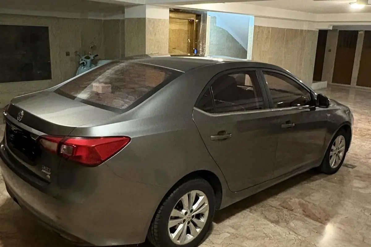 ام جی،  360