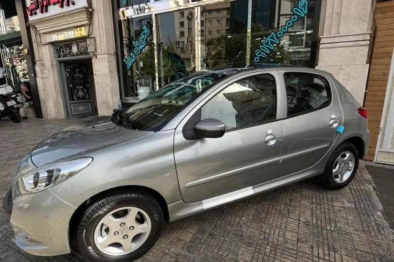 پژو  207