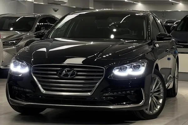 هیوندای، آزرا (گرنجور)