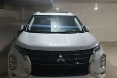 میتسوبیشی، اوتلندر