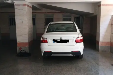 ساینا، S