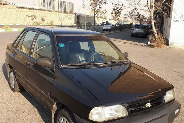 پراید، صندوق دار