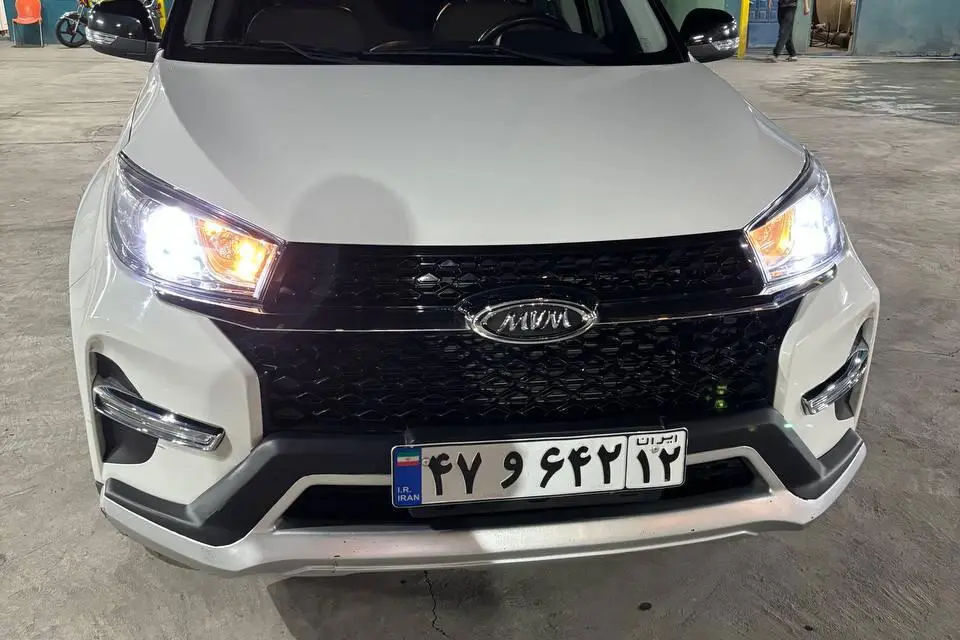 ام وی ام،  X33 S