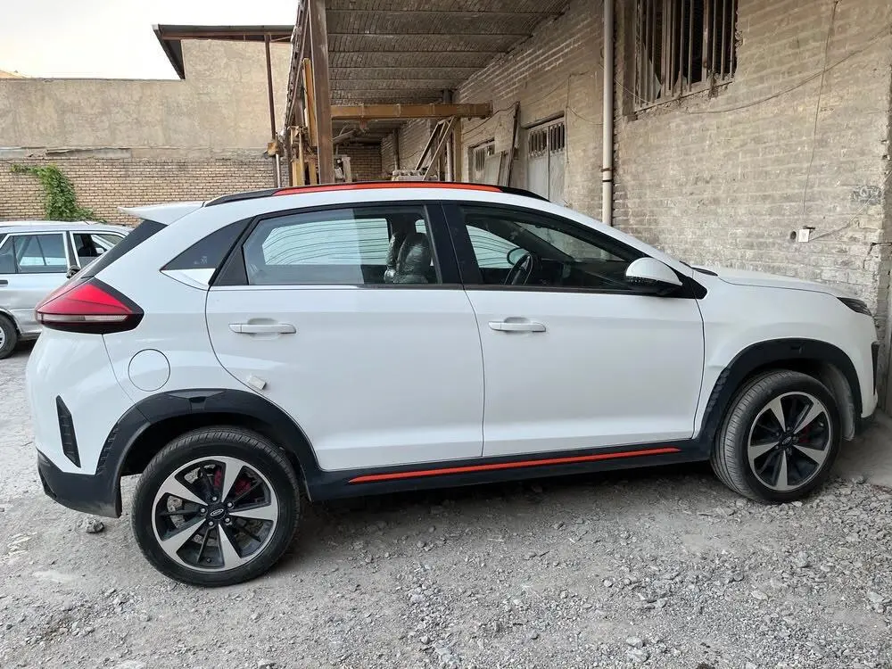 ام وی ام،  X33 کراس