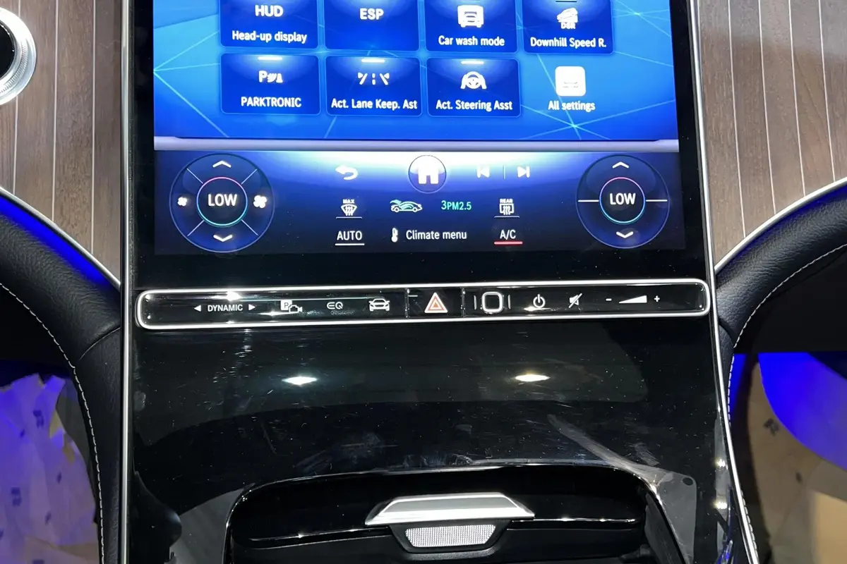 بنز،  EQE SUV