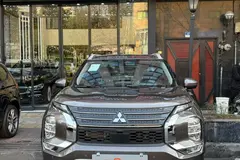 میتسوبیشی، اوتلندر