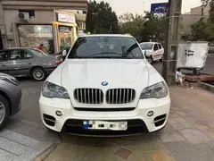 ب ام و، X5
