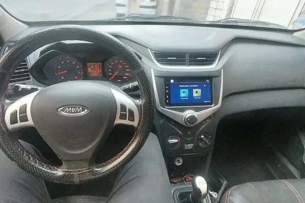 ام وی ام، 315هاچ بک