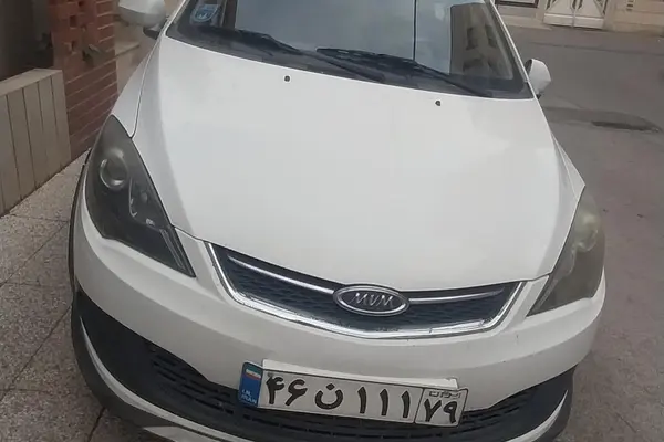 ام وی ام، 315هاچ بک