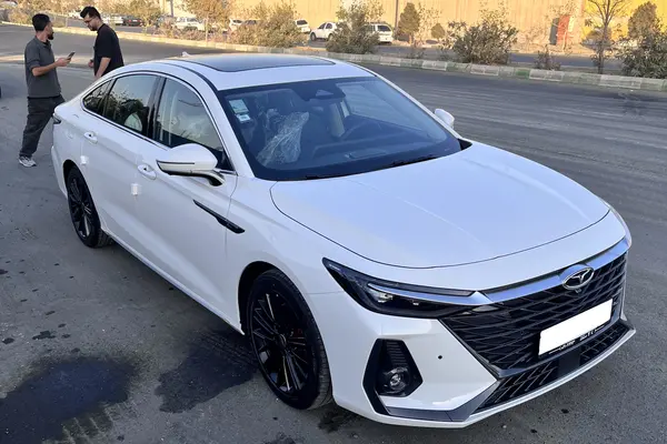 فونیکس، آریزو 8 (Z8)