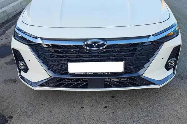 فونیکس، آریزو 8 (Z8)