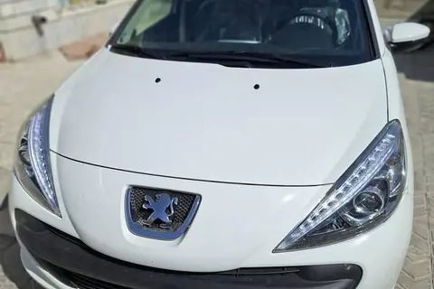 پژو، 207