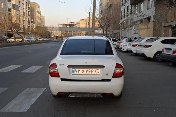 تیبا، صندوق دار