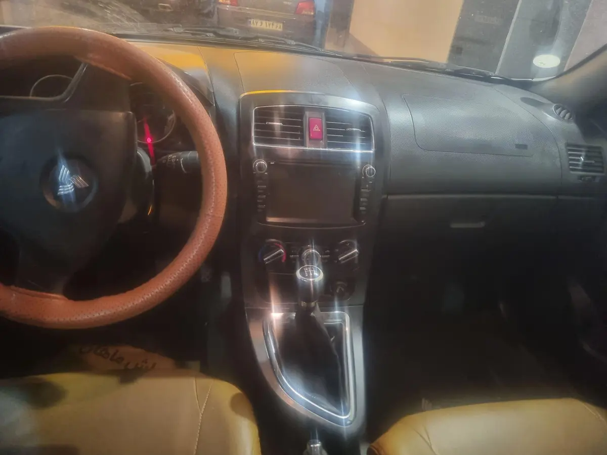 برلیانس،  H330