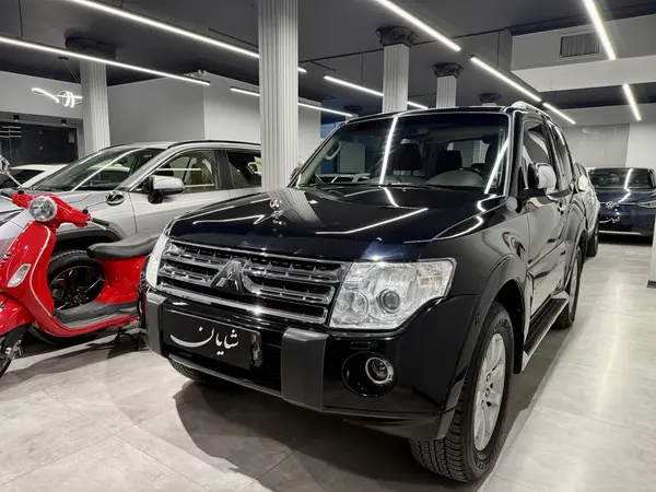 میتسوبیشی، پاجرو دو در