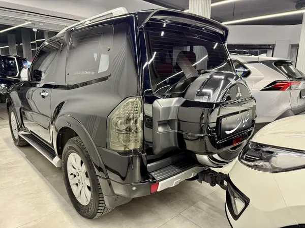 میتسوبیشی، پاجرو دو در