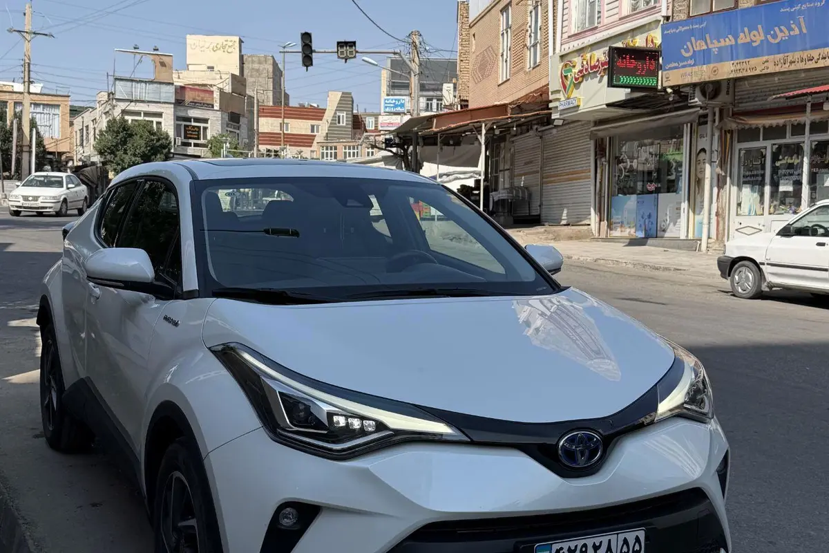 تویوتا،  C-HR هیبرید