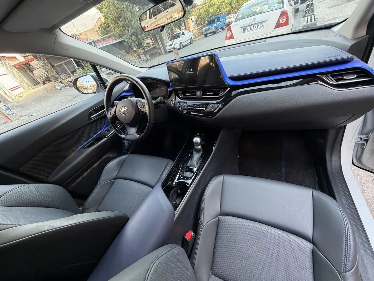 تویوتا،  C-HR هیبرید
