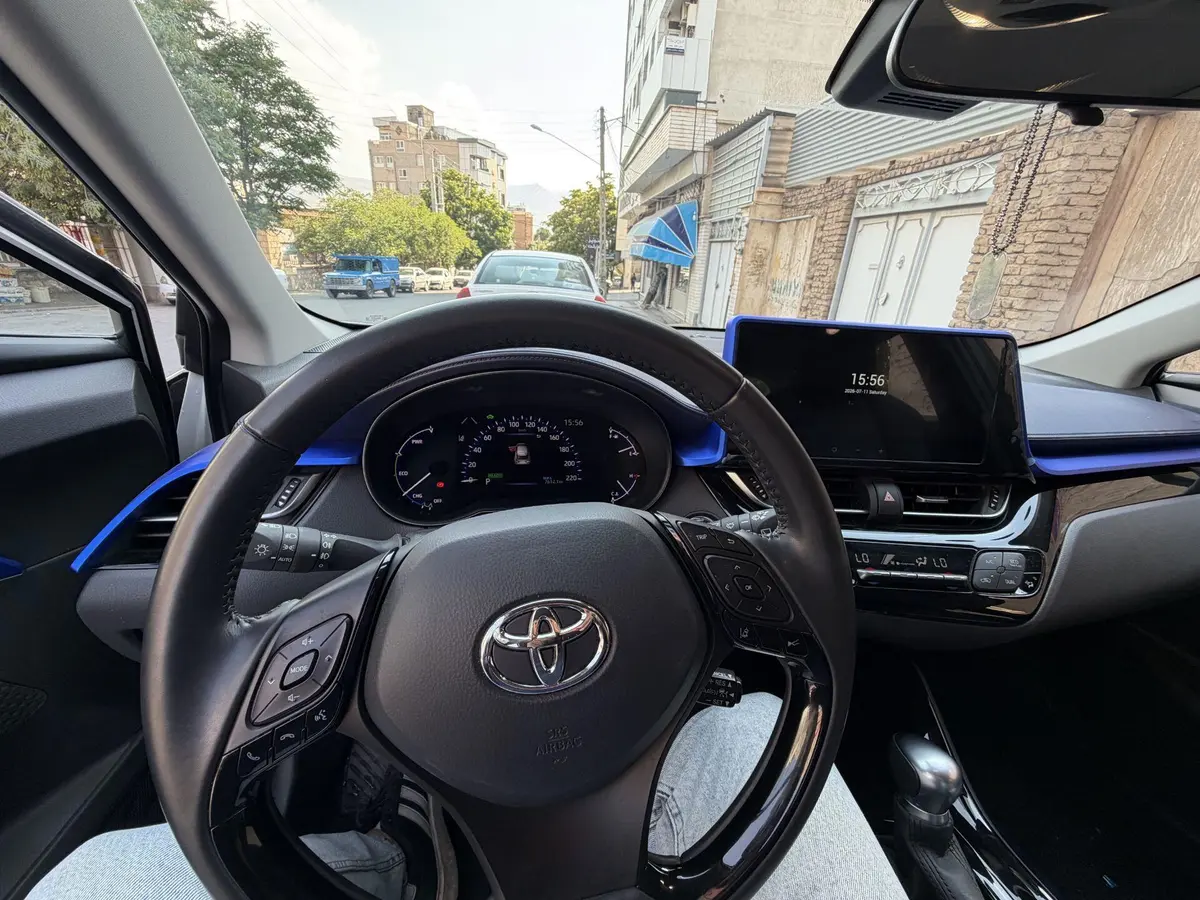 تویوتا،  C-HR هیبرید