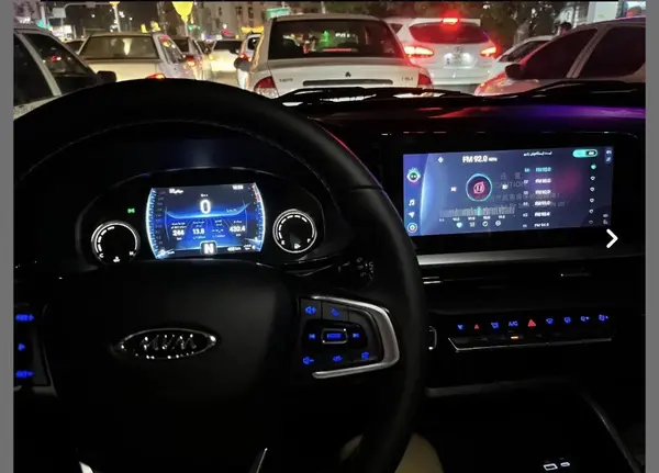 ام وی ام، X33 کراس