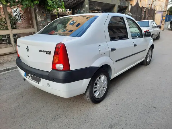 رنو، تندر 90