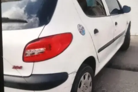 پژو، 206