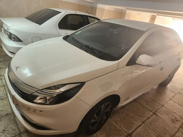 کی ام سی  ایگل
