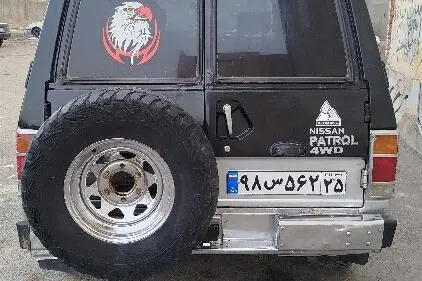 نیسان، پاترول چهار در