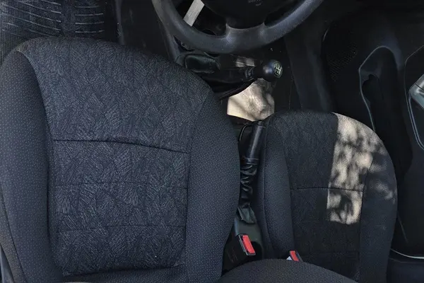 کوییک، دنده ای R