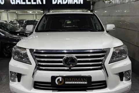 لکسوس، LX