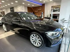 ب ام و، سری 3 سدان