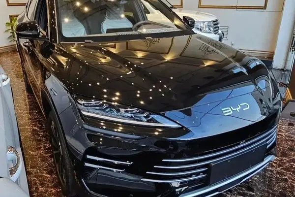 بی وای دی، سانگ پلاس DMi