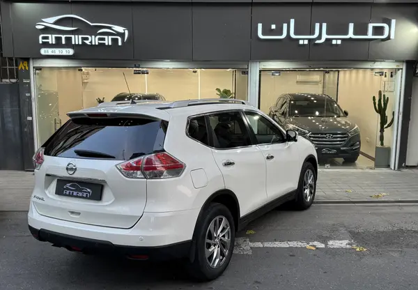 نیسان، ایکس تریل