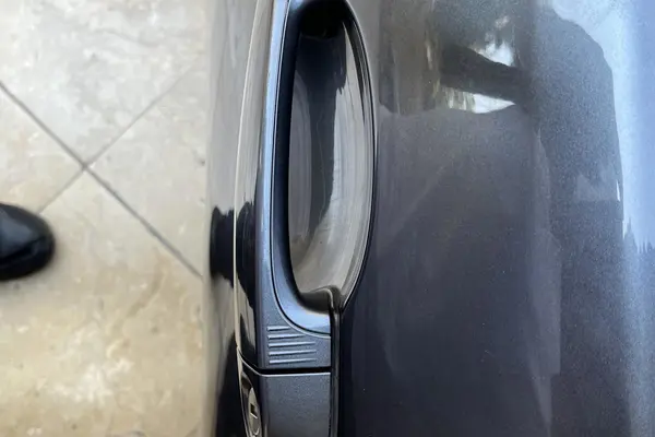 ب ام و  سری 4 کروک