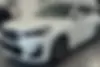 ب ام و  iX1