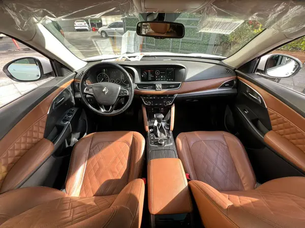 بورگوارد، BX7