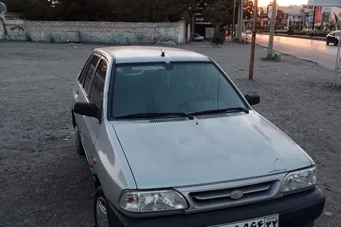 پراید، صندوق دار
