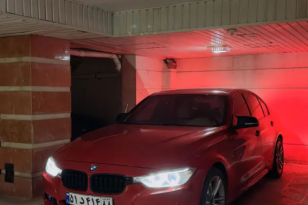 ب ام و، سری 3 سدان