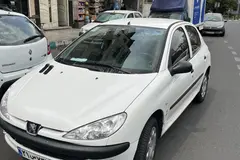 پژو، 206